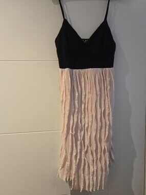 G.L.A.M. Women's Textured Ruffle Cami Dress | Size Small | Black & Pink